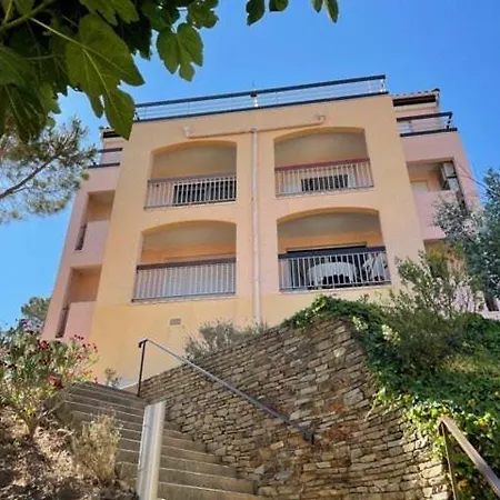 T3 Mezzaine Sur Bn050-h07 Appartement *